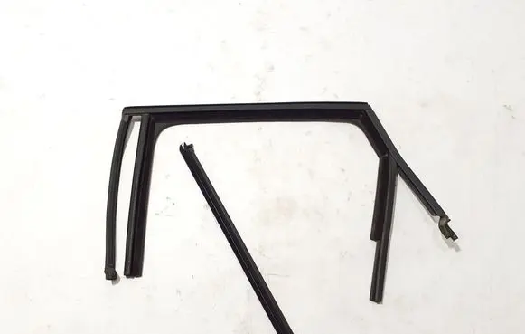 Volkswagen Taigo Rubber seal rear door 2G6839439L