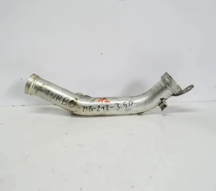Mercedes-Benz E A207 Intercooler hose/pipe