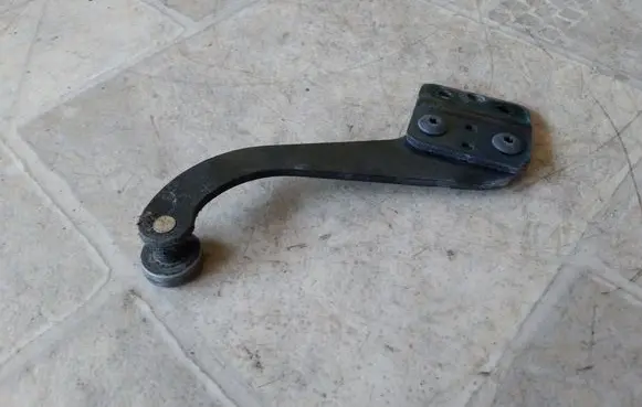 Volkswagen Transporter - Caravelle T5 Sliding door upper roller guide/hinge 7H0843435E