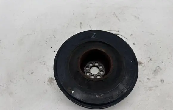 Audi Q7 4L Crankshaft pulley 059105251