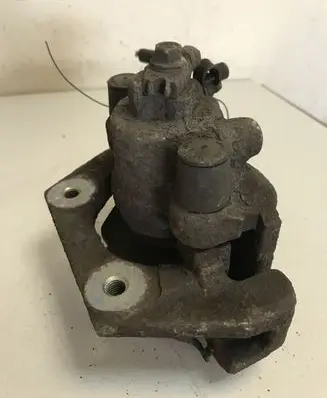 BMW X5 E53 Rear brake caliper
