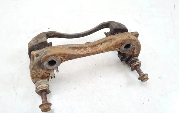 Volkswagen Amarok Front Brake Caliper Pad/Carrier 