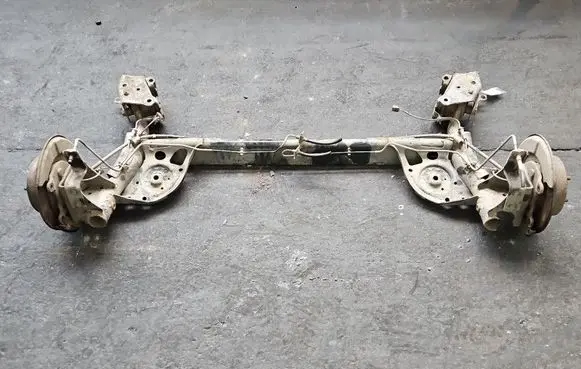 Nissan Pulsar Rear axle beam IMPRK1589430