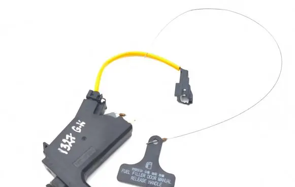 Hyundai Ioniq Fuel tank cap lock 