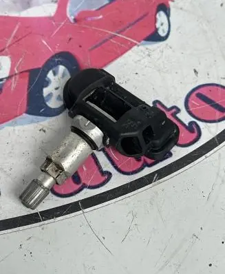 Mercedes-Benz C AMG W205 Tire pressure sensor 2546AGG4