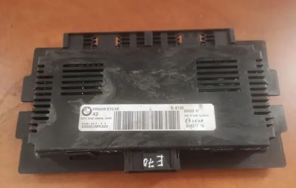 BMW X5 E70 Light module LCM 9242522