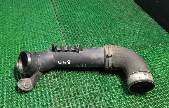 Volkswagen Touran I Intercooler hose/pipe 3C0145770B