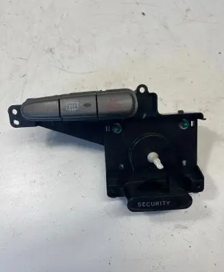 Toyota Yaris Hazard light switch 7582941