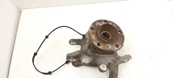 BMW 5 F10 F11 Rear wheel hub 6793770