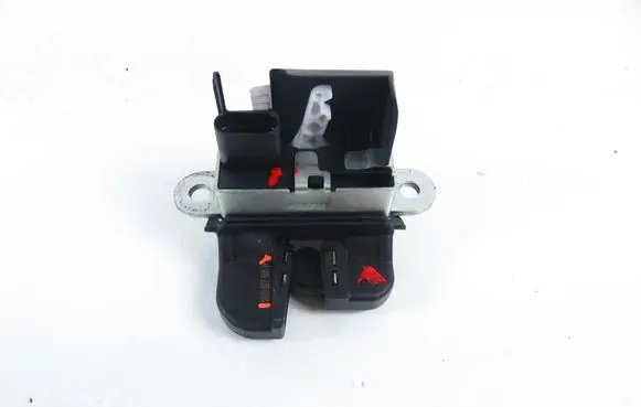 Volkswagen Tiguan Tailgate/trunk/boot lock/catch/latch 5M0827505H