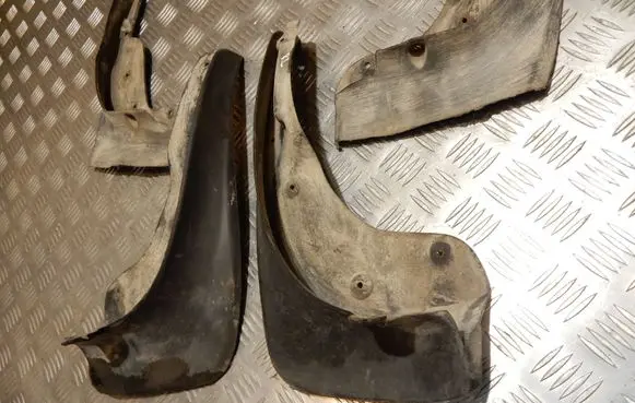 Front mudguard