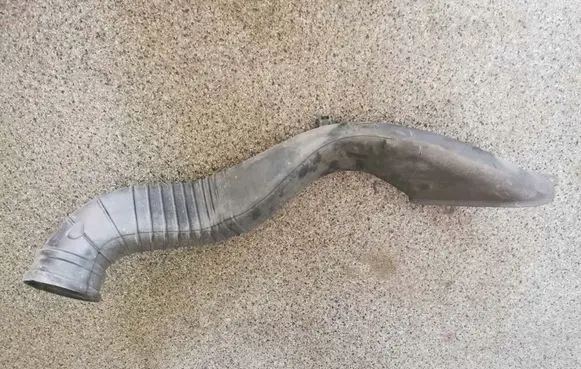 Opel Insignia A Air intake duct part 20985850