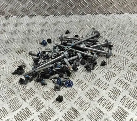 BMW X3 F25 Nuts/bolts 