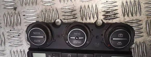 Volkswagen PASSAT B6 Climate control unit