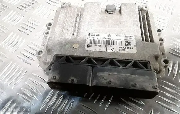 Opel Astra H Engine control unit/module 12992628 0281011380 8973729171