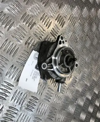 Subaru Legacy Vacuum pump 973A