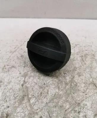 Volvo XC60 Oil filler cap 6G9N6763BC