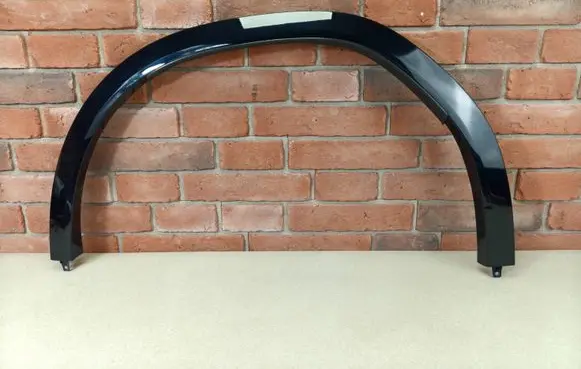 BMW X6 G06 Front arch trim 8069181