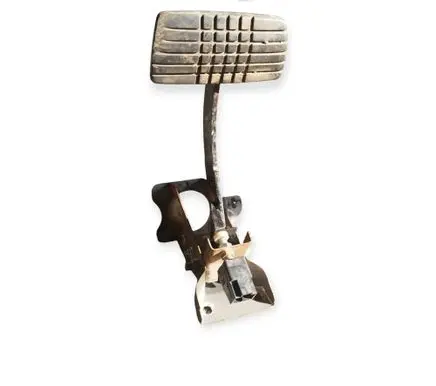 Subaru Legacy Brake pedal 