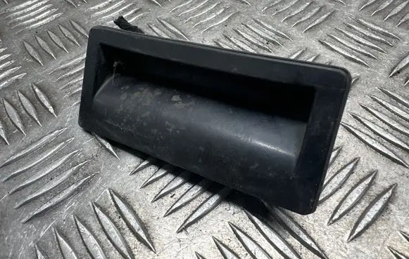 Volkswagen Touareg II Tailgate/trunk/boot exterior handle 5N0827566