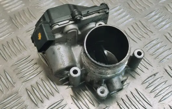 Audi A6 C7 Throttle valve 03L128063R