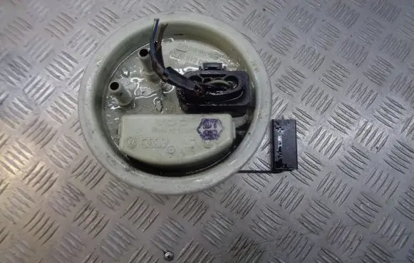 Seat Ibiza III (6L) Mechanical fuel pump 