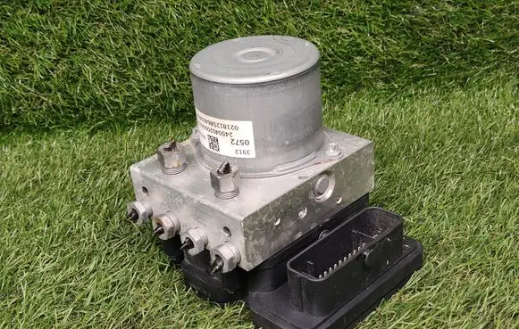 Chevrolet Cruze II ABS Pump 39120572 065055766