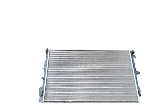 Opel Signum Coolant radiator TH042K43 D7X031TT
