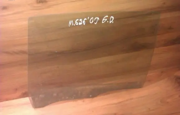 Mazda 626 Rear door window glass