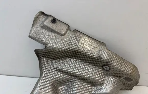 Porsche Macan (95B) Heat shield in engine bay 8R0399299