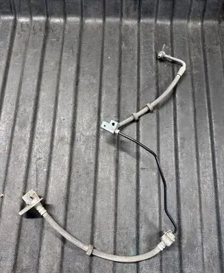 Land Rover Discovery 5 Brake line pipe/hose DISC555