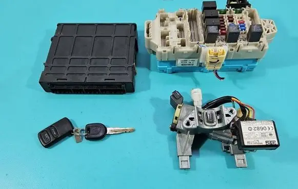 Mitsubishi Outlander Engine control unit/module ECU MN122218 IMPRK1503292