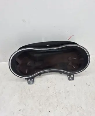 Speedometer (instrument cluster)