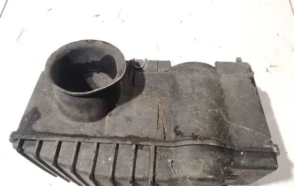 Renault Laguna I Air filter box 7700858315 7700859506