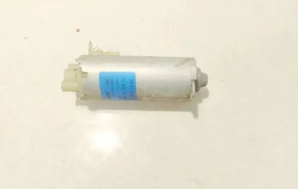 Mercedes-Benz S W221 Seat adjustment motor 0130002568 901354-101
