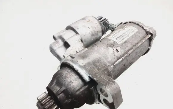 Skoda Fabia Mk3 (NJ) Starter motor 02m911024q