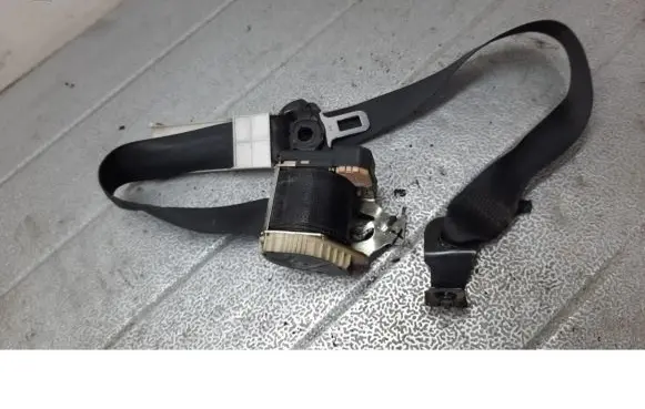 Opel Zafira A Front seatbelt