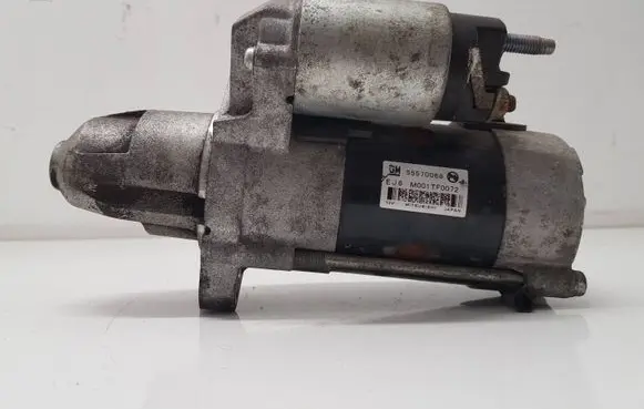 Opel Zafira C Starter motor 55570068 M001TF0072