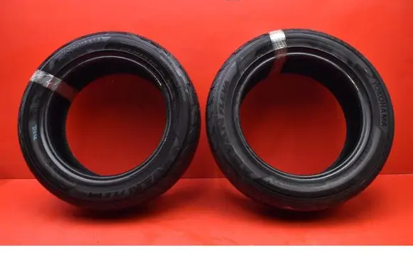 Volvo V40 R17 summer tire 