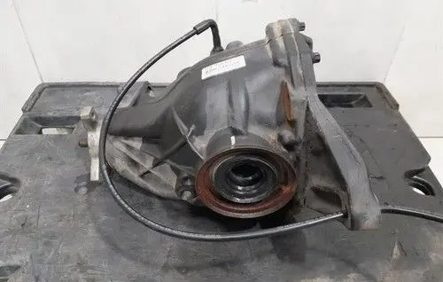 Mercedes-Benz GLE AMG (W166 - C292) Rear differential/diff mount bracket A1663500514
