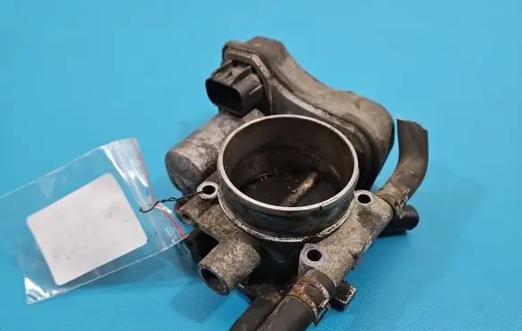 Opel Zafira A Throttle body valve 09128518 IMPRK1543252