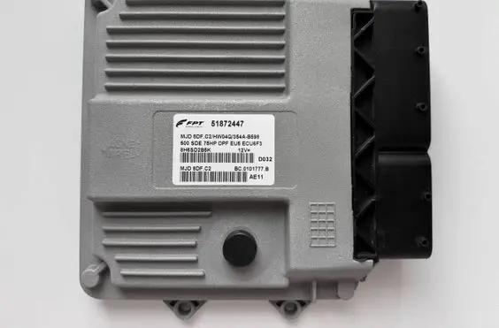 Fiat 500 Engine control unit/module 51872447 MJD8DFC2