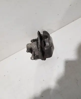 Toyota Verso-S Rear brake caliper 478300F020