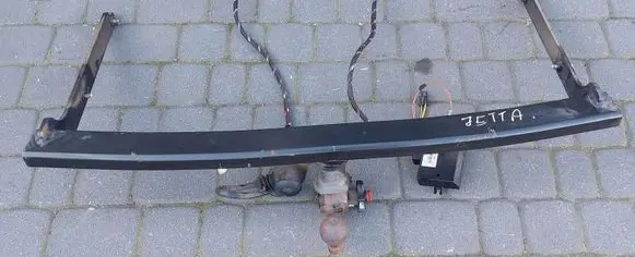 Volkswagen Jetta V Detachable towbar 1KM092155