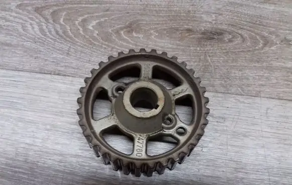 Volvo V50 Fuel pump gear (pulley) 