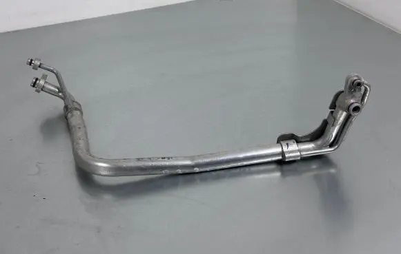 Air conditioning (A/C) pipe/hose