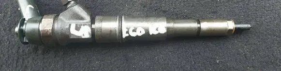 BMW 5 E60 E61 Fuel injector