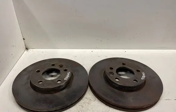 Volkswagen Touareg I Front brake disc