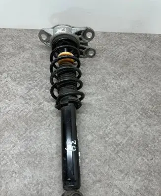 BMW i3 Rear shock absorber with coil spring 6887655 33526887655