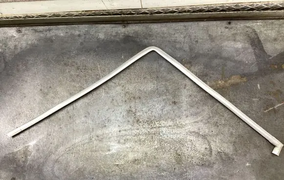 Mercedes-Benz W123 Windshield trim 